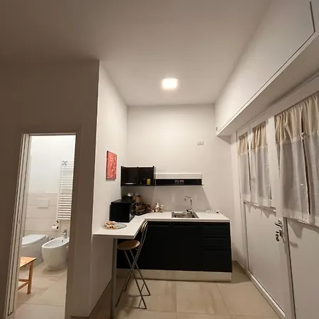 Alojamento de Acomodação e Pequeno-almoço Le Tre Sorelle Affitta 3*